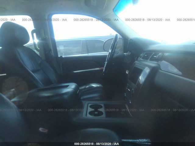 Photo 4 VIN: 3GNMCFE07BG176876 - CHEVROLET AVALANCHE 