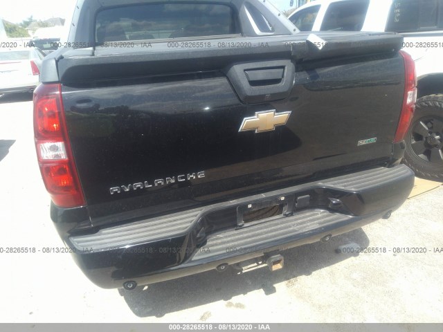 Photo 5 VIN: 3GNMCFE07BG176876 - CHEVROLET AVALANCHE 