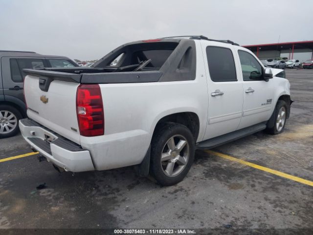 Photo 3 VIN: 3GNMCFE07BG302492 - CHEVROLET AVALANCHE 1500 