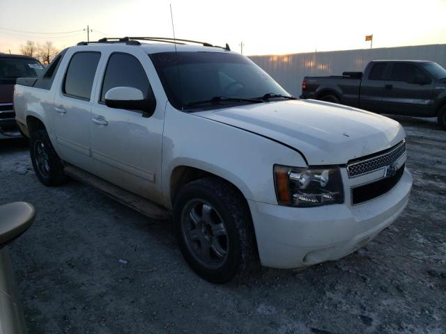 Photo 3 VIN: 3GNMCFE08BG393899 - CHEVROLET AVALANCHE 