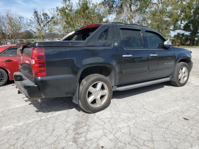 Photo 2 VIN: 3GNMCFE0XDG357831 - CHEVROLET AVALANCHE 