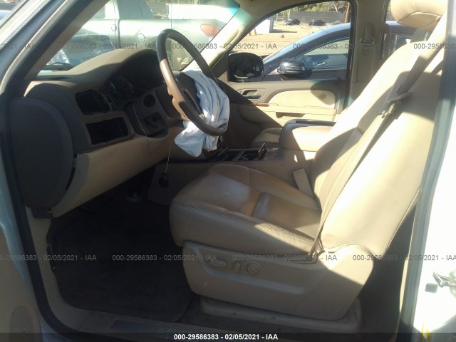 Photo 4 VIN: 3GNMCGE01DG159225 - CHEVROLET AVALANCHE 