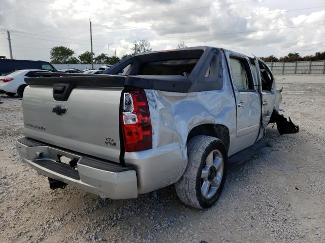 Photo 8 VIN: 3GNMCGE02BG303944 - CHEVROLET AVALANCHE 