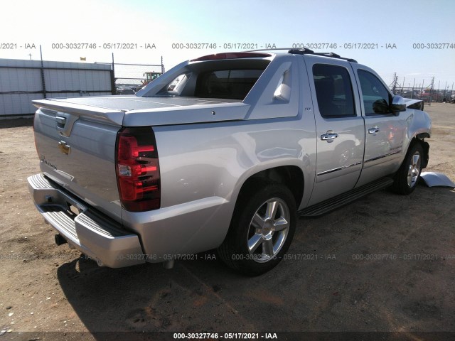 Photo 3 VIN: 3GNMCGE03CG206530 - CHEVROLET AVALANCHE 