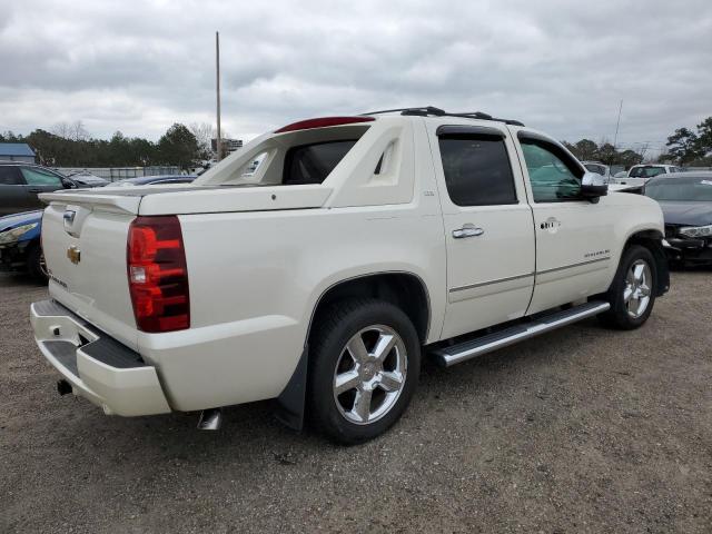 Photo 2 VIN: 3GNMCGE05CG218095 - CHEVROLET AVALANCHE 