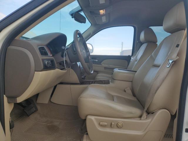 Photo 6 VIN: 3GNMCGE05DG371111 - CHEVROLET AVALANCHE 