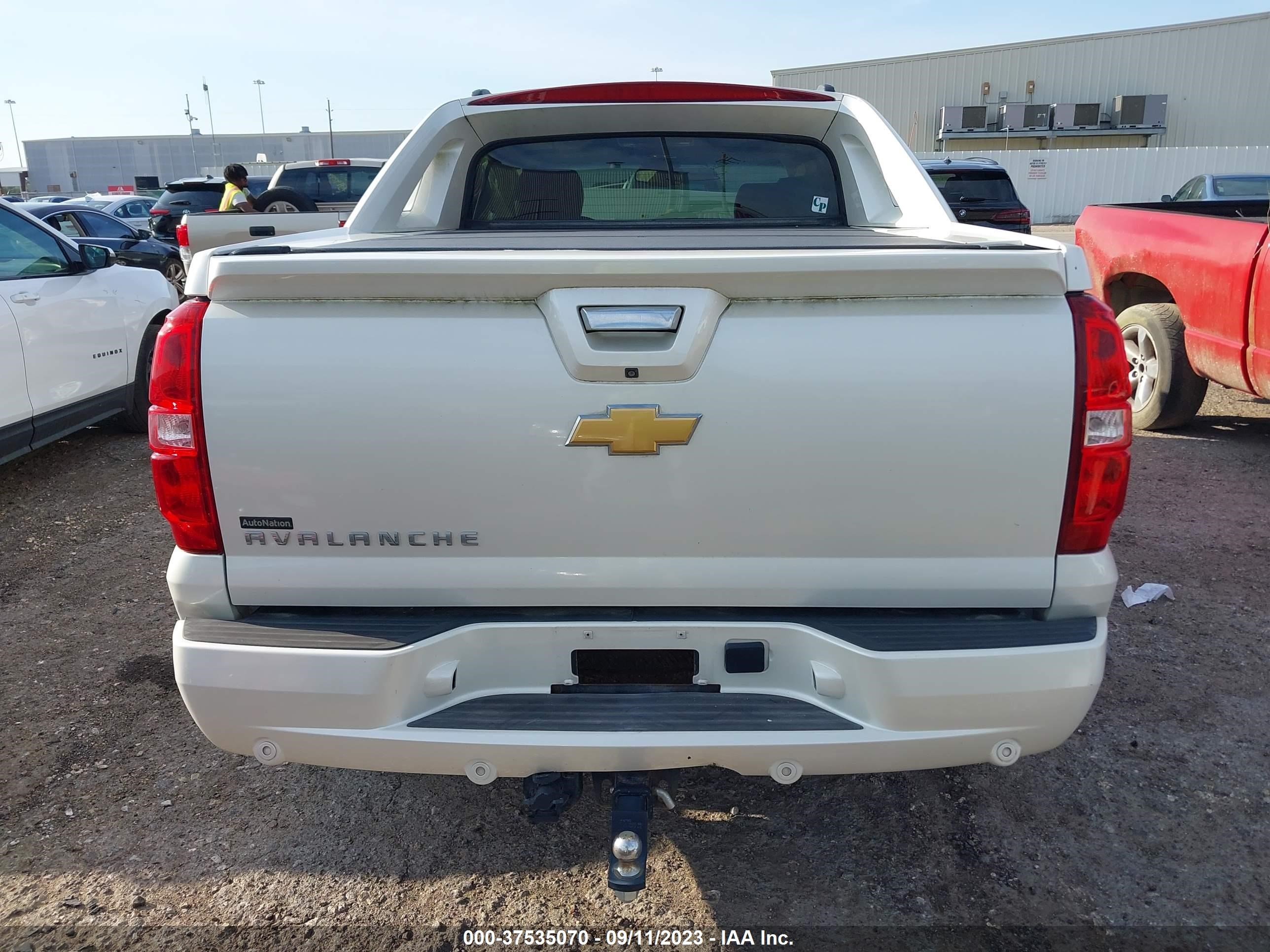 Photo 16 VIN: 3GNMCGE06DG236333 - CHEVROLET AVALANCHE 