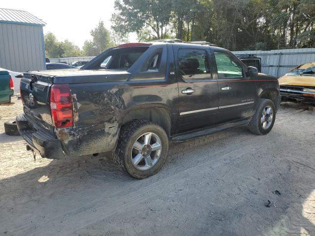 Photo 2 VIN: 3GNMCGE08CG257439 - CHEVROLET AVALANCHE 