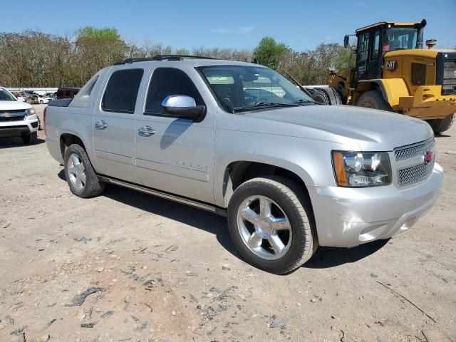 Photo 3 VIN: 3GNMCGE09BG116202 - CHEVROLET AVALANCHE 