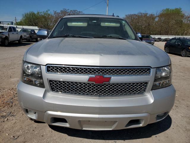 Photo 4 VIN: 3GNMCGE09BG116202 - CHEVROLET AVALANCHE 