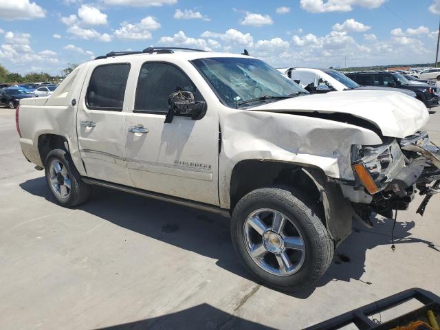 Photo 3 VIN: 3GNMCGE0XDG118785 - CHEVROLET AVALANCHE 