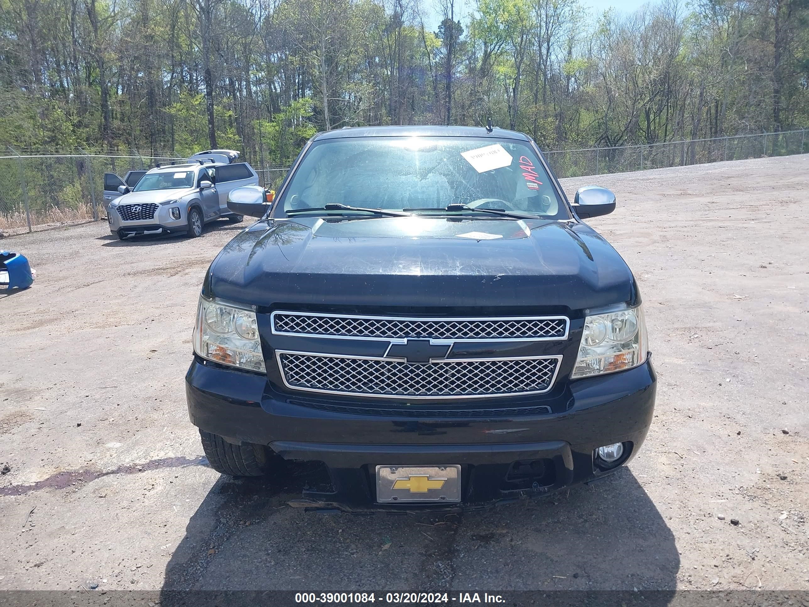 Photo 12 VIN: 3GNNCEE04AG142231 - CHEVROLET AVALANCHE 