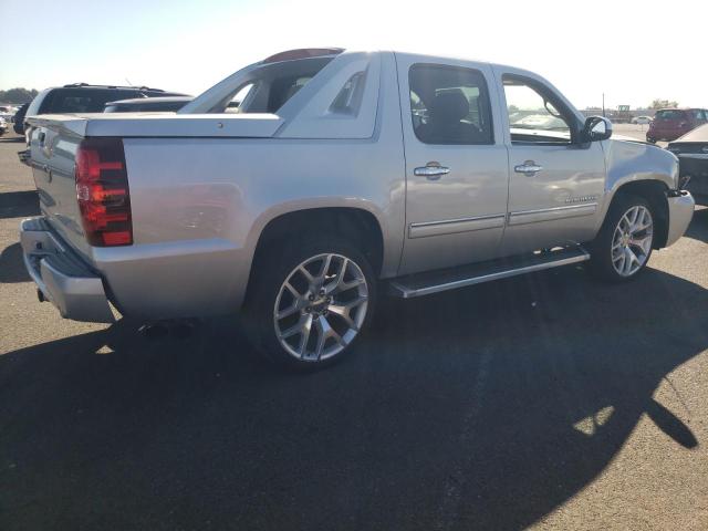 Photo 2 VIN: 3GNNCEE04AG266791 - CHEVROLET AVALANCHE 