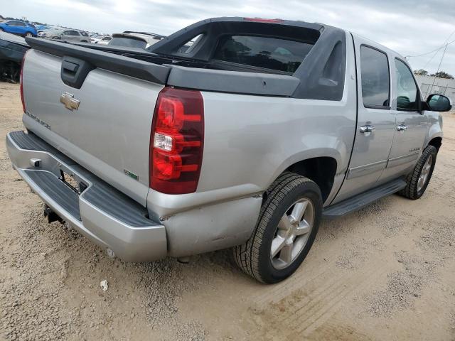 Photo 2 VIN: 3GNNCFE0XAG270978 - CHEVROLET AVALANCHE 