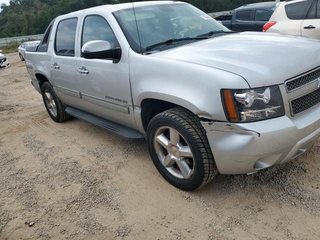 Photo 3 VIN: 3GNNCFE0XAG270978 - CHEVROLET AVALANCHE 