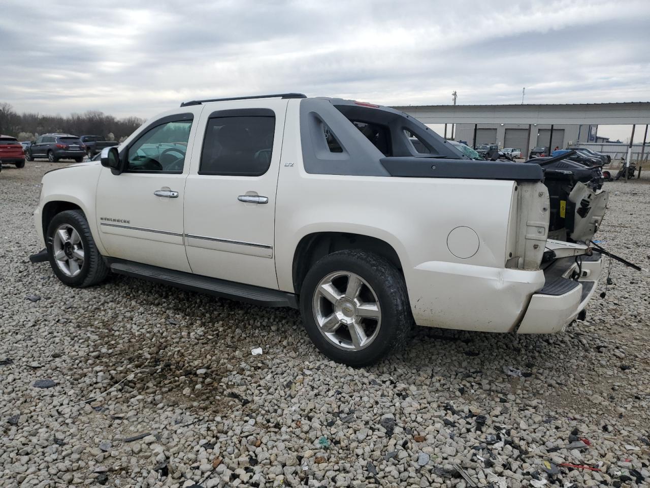 Photo 1 VIN: 3GNNCGE03AG261724 - CHEVROLET AVALANCHE 