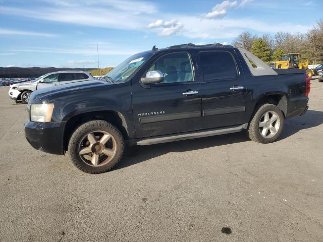 Photo 0 VIN: 3GNTKEE30BG243756 - CHEVROLET AVALANCHE 