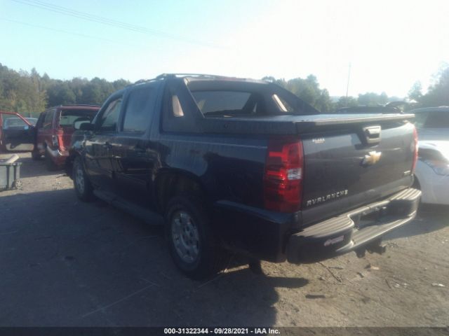 Photo 2 VIN: 3GNTKEE36BG282531 - CHEVROLET AVALANCHE 