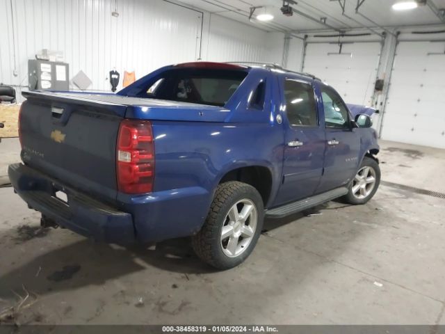 Photo 3 VIN: 3GNTKEE74DG323101 - CHEVROLET AVALANCHE 