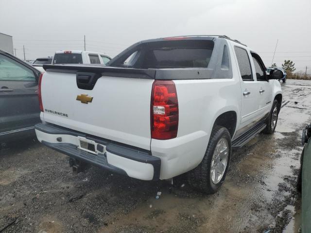 Photo 2 VIN: 3GNTKEE79CG243288 - CHEVROLET AVALANCHE 