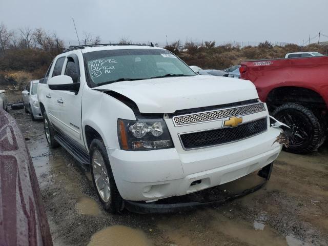 Photo 3 VIN: 3GNTKEE79CG243288 - CHEVROLET AVALANCHE 