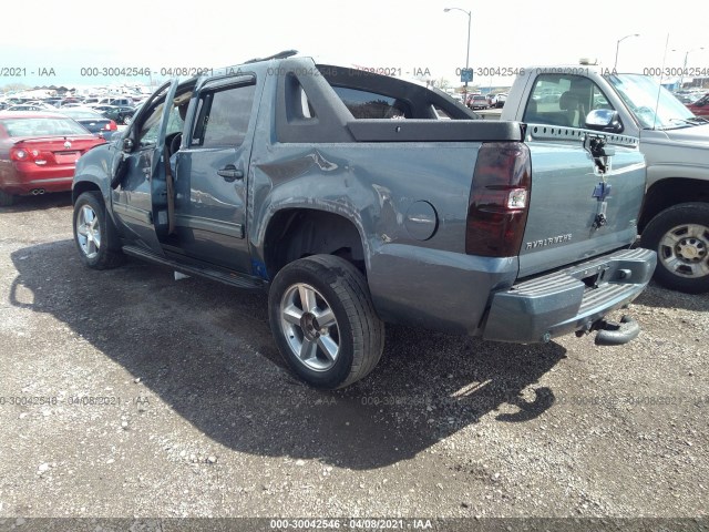 Photo 2 VIN: 3GNTKFE31BG139301 - CHEVROLET AVALANCHE 