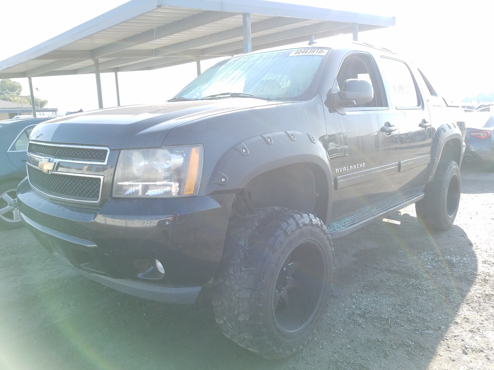 Photo 1 VIN: 3GNTKFE32BG182691 - CHEVROLET AVALANCHE 