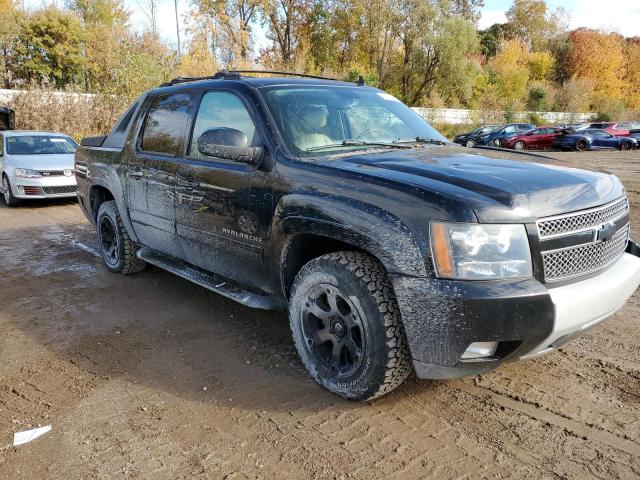 Photo 3 VIN: 3GNTKFE33BG147299 - CHEVROLET AVALANCHE 