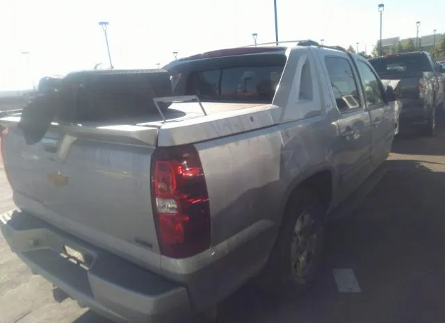 Photo 3 VIN: 3GNTKFE34BG402963 - CHEVROLET AVALANCHE 