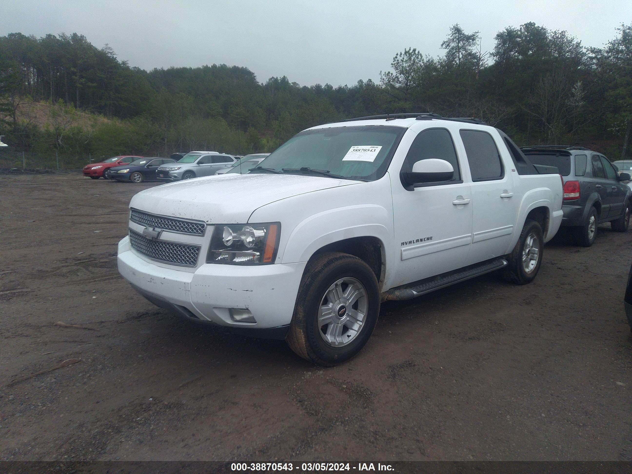 Photo 1 VIN: 3GNTKFE38BG128179 - CHEVROLET AVALANCHE 