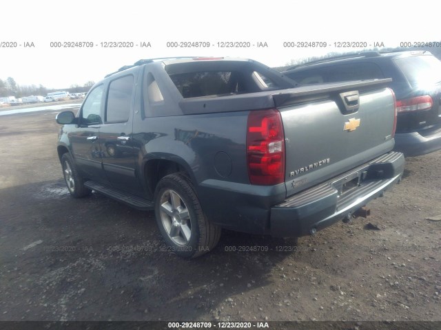 Photo 2 VIN: 3GNTKFE3XBG327735 - CHEVROLET AVALANCHE 