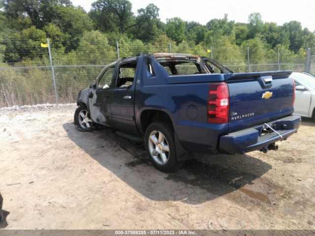 Photo 2 VIN: 3GNTKFE73DG113093 - CHEVROLET AVALANCHE 