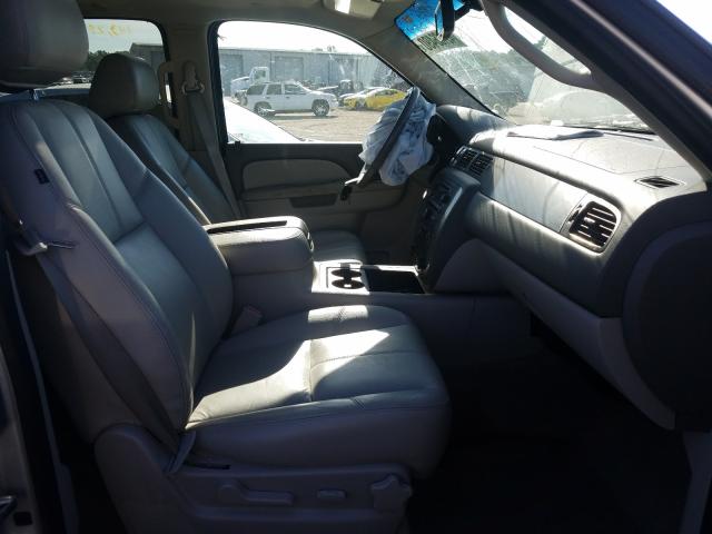 Photo 4 VIN: 3GNTKFE79CG207977 - CHEVROLET AVALANCHE 