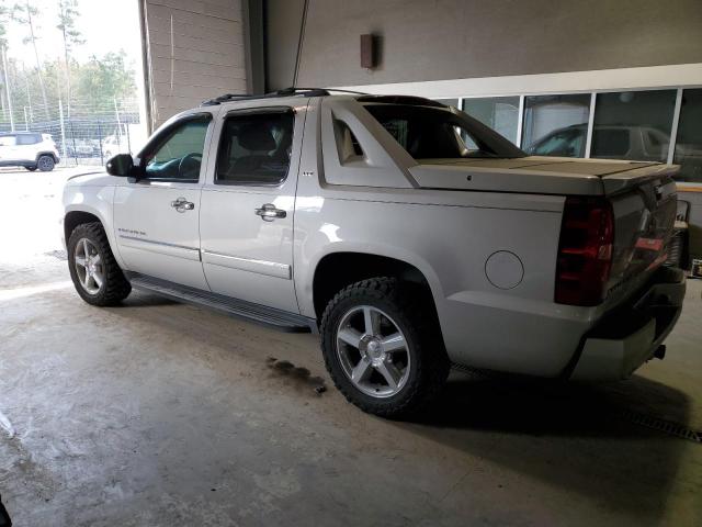 Photo 1 VIN: 3GNTKGE30BG201101 - CHEVROLET AVALANCHE 