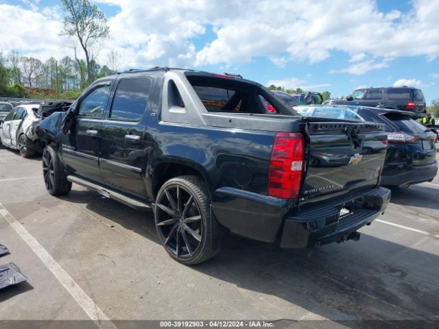 Photo 2 VIN: 3GNTKGE30BG282147 - CHEVROLET AVALANCHE 1500 