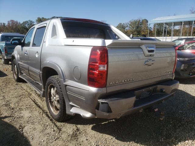 Photo 2 VIN: 3GNTKGE31BG311591 - CHEVROLET AVALANCHE 