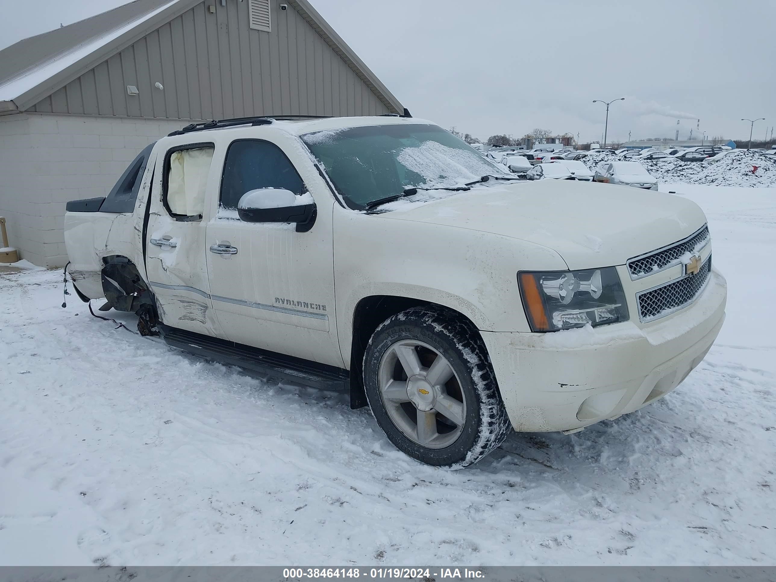 Photo 0 VIN: 3GNTKGE32BG119404 - CHEVROLET AVALANCHE 