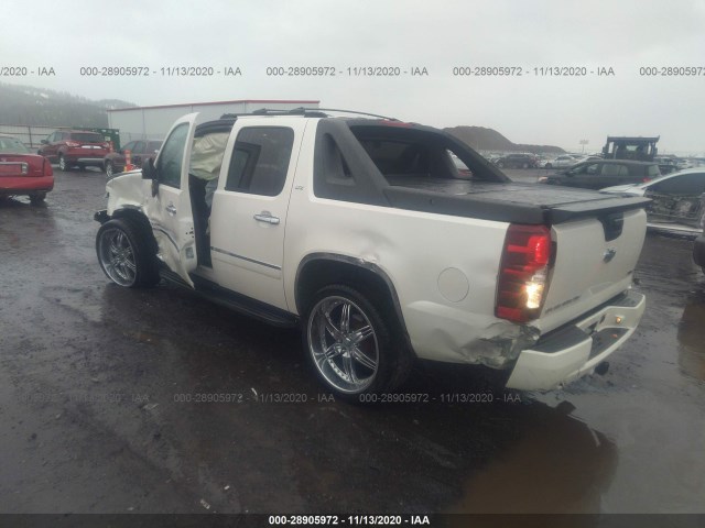 Photo 2 VIN: 3GNTKGE34BG181922 - CHEVROLET AVALANCHE 