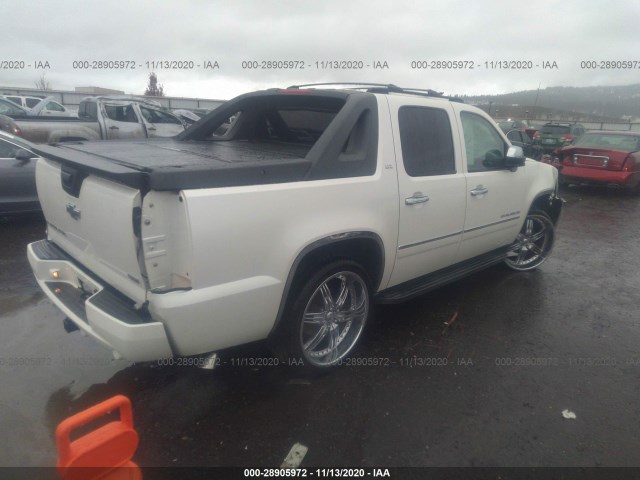 Photo 3 VIN: 3GNTKGE34BG181922 - CHEVROLET AVALANCHE 