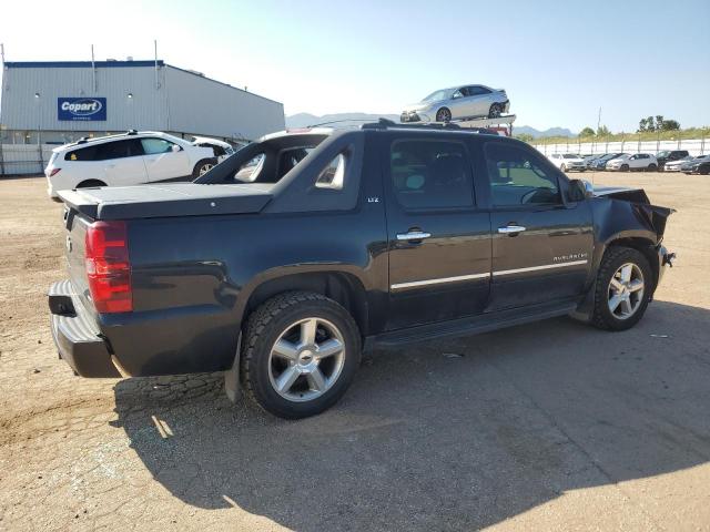 Photo 2 VIN: 3GNTKGE35BG138755 - CHEVROLET AVALANCHE 