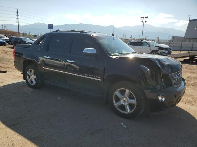 Photo 3 VIN: 3GNTKGE35BG138755 - CHEVROLET AVALANCHE 