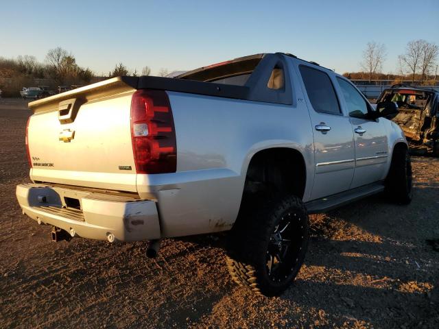 Photo 3 VIN: 3GNTKGE36BG336860 - CHEVROLET AVALANCHE 