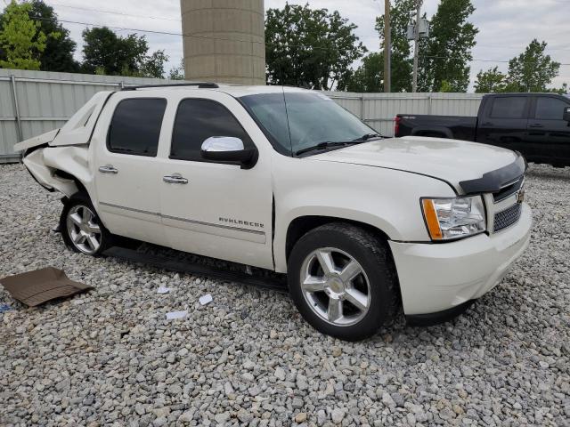 Photo 3 VIN: 3GNTKGE38BG136482 - CHEVROLET AVALANCHE 