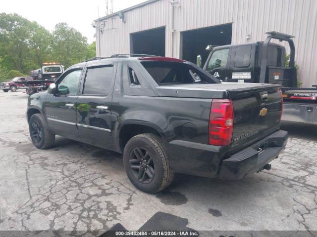 Photo 2 VIN: 3GNTKGE38BG232323 - CHEVROLET AVALANCHE 1500 