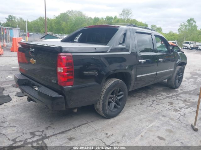 Photo 3 VIN: 3GNTKGE38BG232323 - CHEVROLET AVALANCHE 1500 