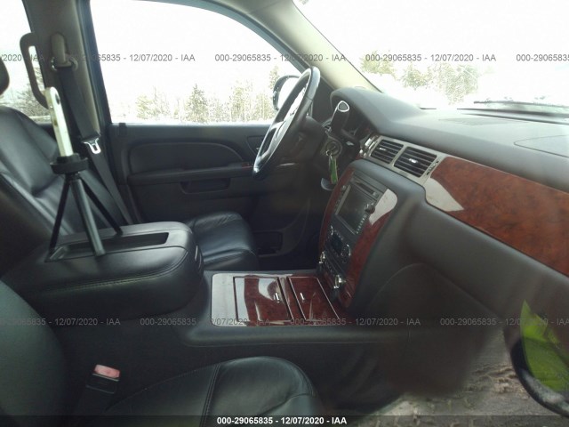 Photo 4 VIN: 3GNTKGE38BG294045 - CHEVROLET AVALANCHE 