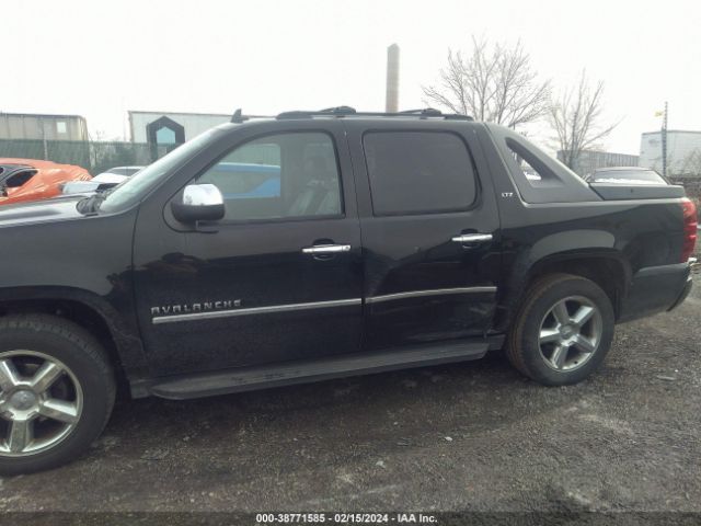 Photo 5 VIN: 3GNTKGE3XBG179494 - CHEVROLET AVALANCHE 1500 