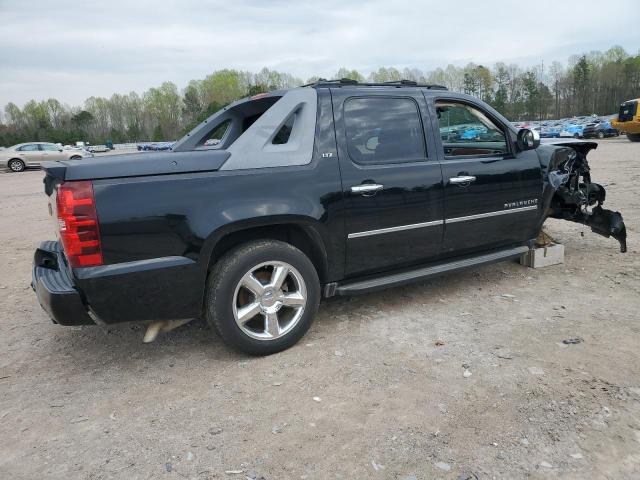 Photo 2 VIN: 3GNTKGE3XBG273231 - CHEVROLET AVALANCHE 