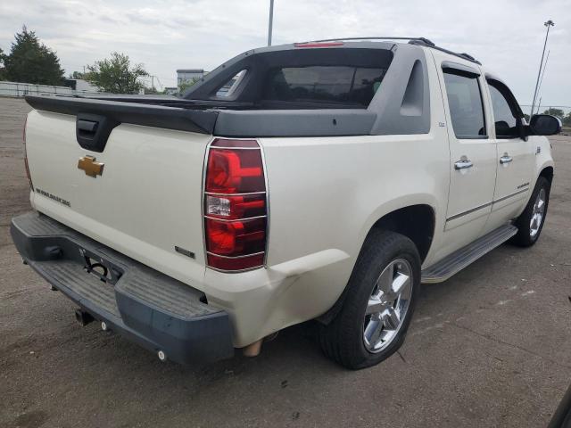 Photo 2 VIN: 3GNTKGE3XBG330284 - CHEVROLET AVALANCHE 