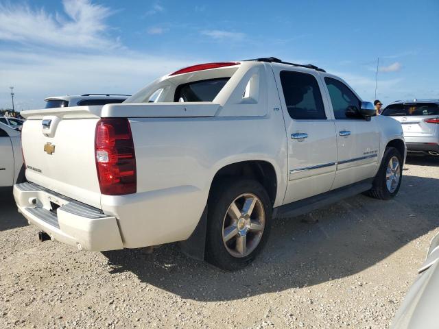 Photo 2 VIN: 3GNTKGE70CG195269 - CHEVROLET AVALANCHE 